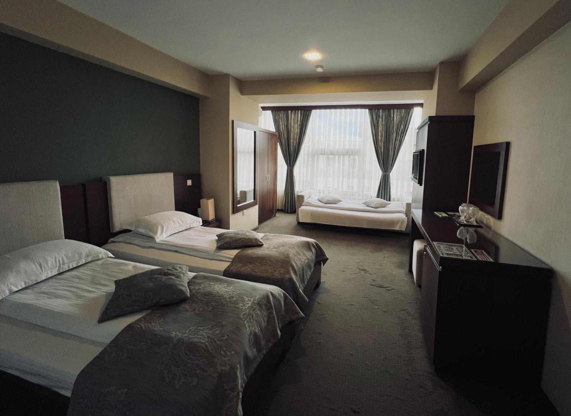 Hotel Royale غالات المظهر الخارجي الصورة