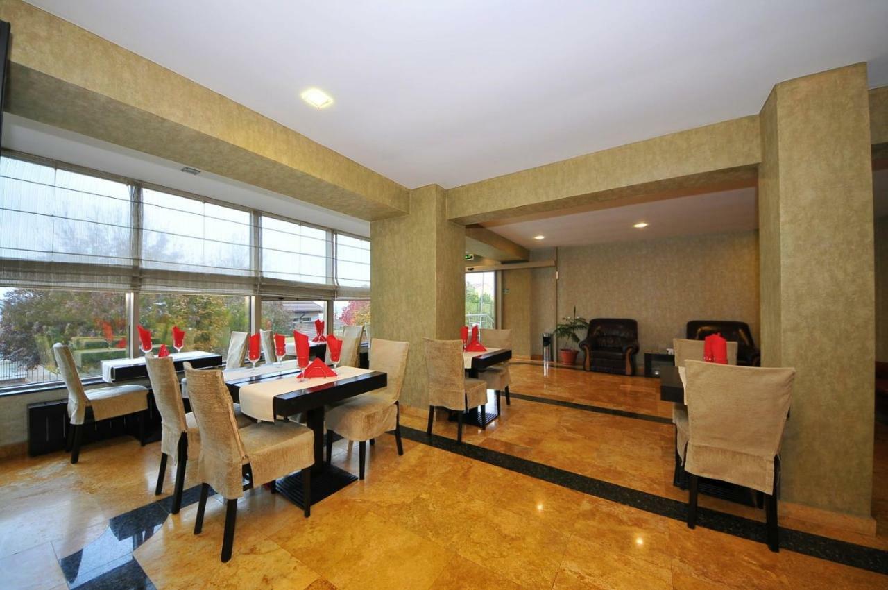 Hotel Royale غالات المظهر الخارجي الصورة